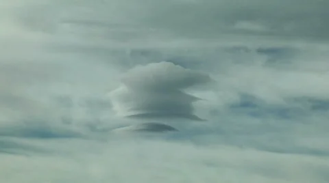 Time Lapse of UFO Clouds in Standing Mountain Wave Stock Footage 54726408