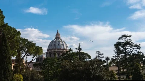 Time lapse in the Vatican museum Stockbeeldmateriaal 75351549
