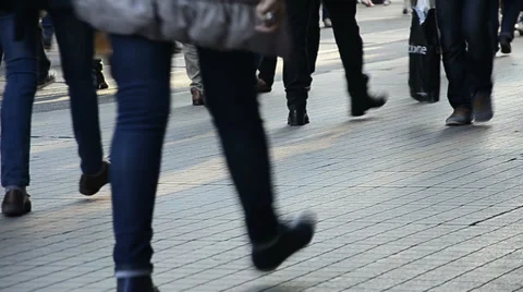Time lapse of very crowded people legs and foots Istanbul Stock Footage