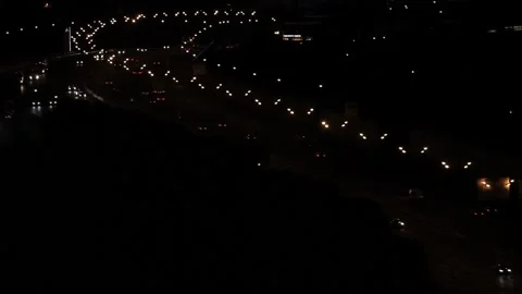 Time-lapse video of car traffic on a busy highway 動画素材 136561328