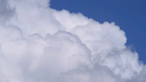 Time lapse video of changing cloudscape in 4K Stock Footage 138979829