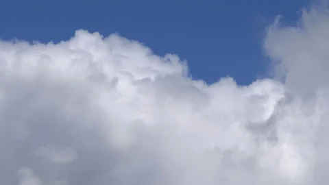 Time lapse video of changing cloudscape in 4K Stock Footage 139013155