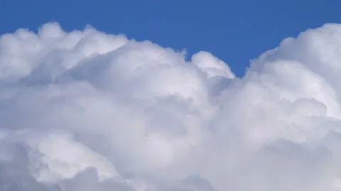 Time lapse video of changing cloudscape in 4K Stock Footage 139188761