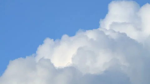 Time lapse video of changing cloudscape in 4K Stock Footage 139200674