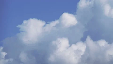 Time lapse video of changing cloudscape in 4K Stock Footage 139399035
