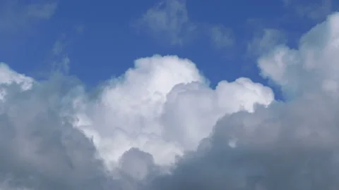 Time lapse video of changing cloudscape in 4K Stock Footage 141232285