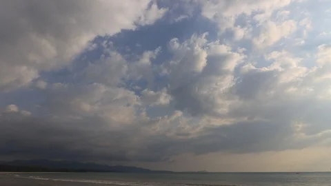 Time lapse video of clouds Stock Footage 122159043