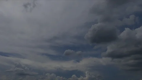 Time lapse video clouds movement on the sky, 動画素材 94618669