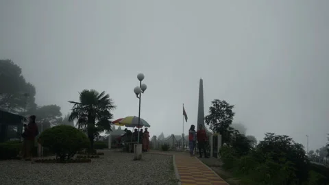 Time lapse video of famous war memorial of Batasia loop, Darjeeling, West Bengal Video stock 259003156