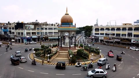 Time Lapse video of Krishnaraja Circle in Mysore/Karnataka/India. Stock Footage 135573374