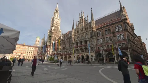 Time lapse video of Munich City Hall during Oktoberfest Stock Footage 70793334