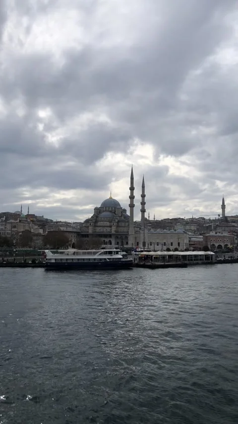 Time lapse video of the new mosque in istanbul Stock Footage 228209490