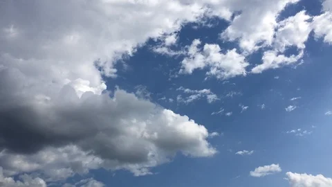 Time lapse video at noon, with the sky bright blue and white. Beautiful cloud mo 스톡 동영상 113066946