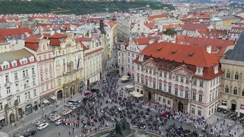 Time lapse video with Old Town Square full of motorcyles in Prague Harley Days. Stock Footage 80198513