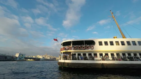 Time lapse video of passenger boats in Istanbul Turkey (Editorial) Video stock 48024365