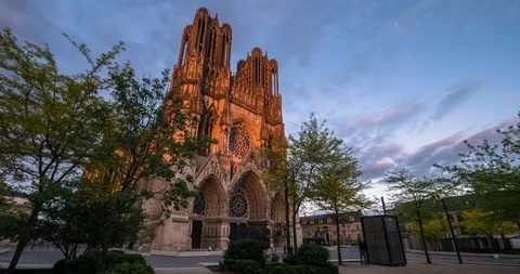 Time-lapse video of Reims cathedral facade in sunset light, France Stock Footage 89457092