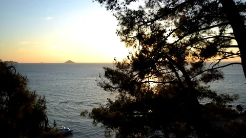 Time lapse video of sunsetting over sea horizon Stock Footage 82170768