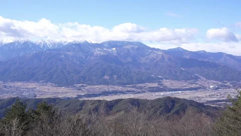 A time -lapse video that views the superb view of the Alps from a mountain in 스톡 동영상 300404944