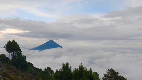 Time lapse video of  Volcán de Agua (Volcano of Water) with clouds, 4K. Video stock 259182055