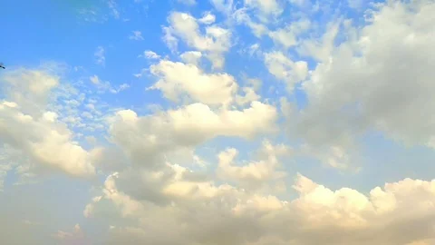 Time lapse video of white clouds in blue sky Stock Footage 119859652