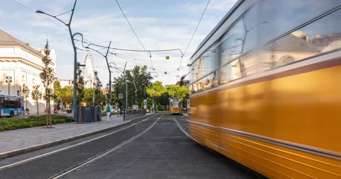 Time lapse video of yellow trams in Budapest Video stock 153883823