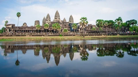 Time lapse view of the afternoon light dropping at Angkor Wat, Siem Reap, Stock Footage 113340561