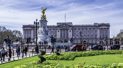Time lapse view of Buckingham Palace in London Stock Footage 62341981