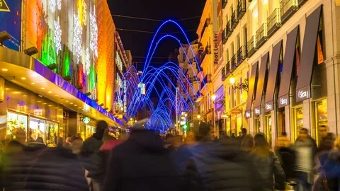 Time-lapse view on the busy center of Madrid during the christmas holidays Stock Footage 80837819