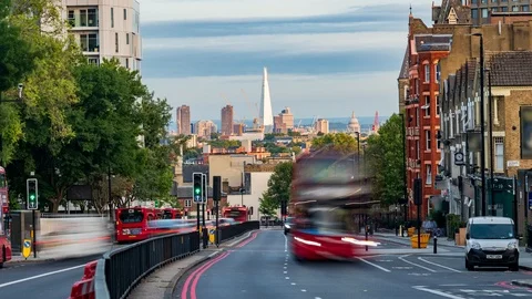 Time lapse view of car traffic in London at sunset Stock Footage 94152714