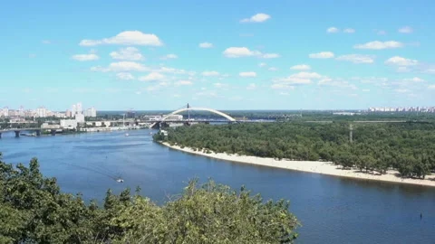 Time lapse view of the Dnieper river, bridge and cityscape. Stock Footage 136586861