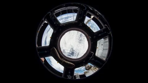Time-Lapse View on Earth from a Space Station Window 動画素材 250765308
