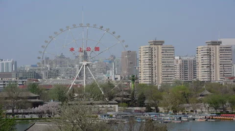 Time lapse view of Ferris wheel in  Water park in Tianjin city China. Stock Footage 62186978