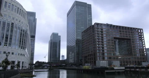 Time lapse view of the financial district of the Docklands in London Stock Footage 68578965