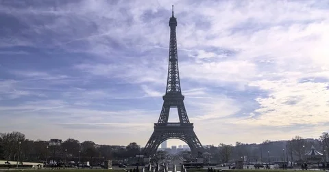 Time lapse view of the iconic Eiffel tower in Paris, France 動画素材 70793387