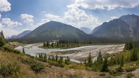 Time-lapse view of the Kootenay River Valley in British Columbia, Canada. Video stock 152985482