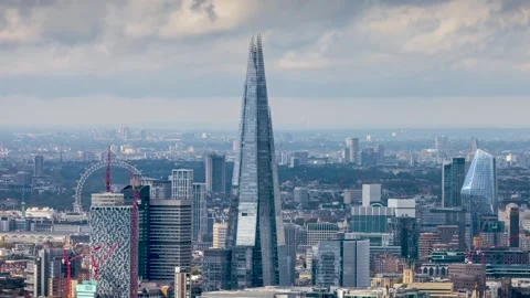 Time lapse view of the modern architecture of London with Shard building Video stock 301091606