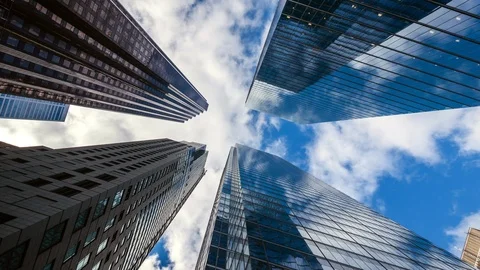Time Lapse View of Modern Office Buildings in Downtown Toronto, Canada, Zoom Out Vídeos de archivo 104629937
