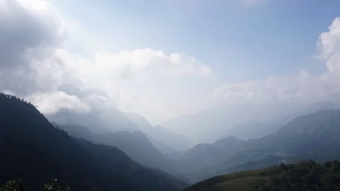 A time lapse with view on mountains in Sapa, Vietnam Stock Footage 83633037