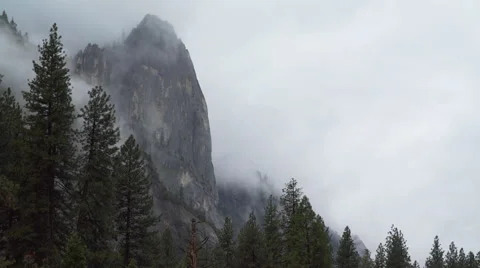 Time lapse view of ominous storm in Yosemite infront of El Capitan Stock Footage 62628256