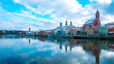 Time-lapse view on Passau in Winter Stock-Footage 61162787