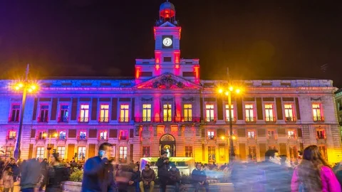 Time-lapse view on the Puerta del Sol at night in Madrid Stock Footage 80838120