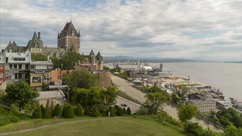Time lapse view of Quebec City boardwalk with the famous Chateau Frontenac hotel Stock Footage 92364737