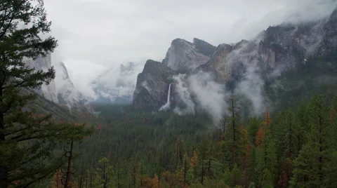 Time lapse view of stormy looking Yosemite Valley Stock Footage 62623971