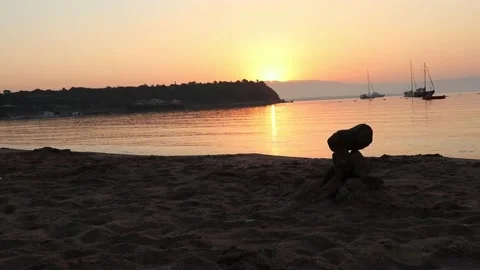 Time Lapse of The View Of Sunrise On The Beach Stock Footage 136481393