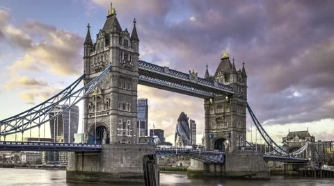 Time lapse view of Tower bridge in London Stock Footage 53812751