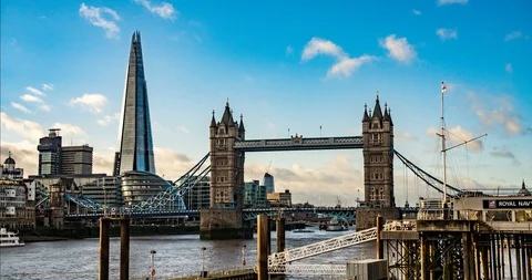 Time lapse view of Tower bridge in London before sunset Stock Footage 87694753