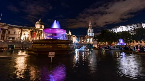 Time lapse view of Trafalgar square, London at night Stock Footage 94152615