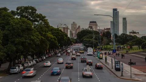 Time lapse view of traffic in Alcorta Avenue, Recoleta, Buenos Ares, Argentina 스톡 동영상 90780734
