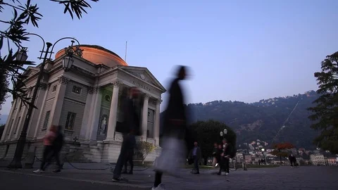 Time lapse of Volta temple monument on Lake Como in Italy Stock Footage 117866964