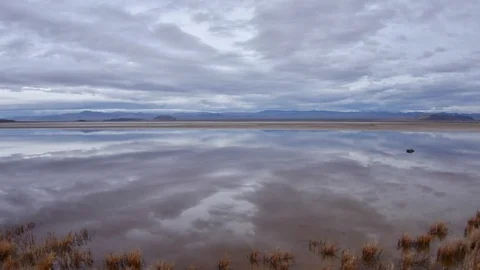Time lapse water, clouds and reflections in desert Video stock 72247953